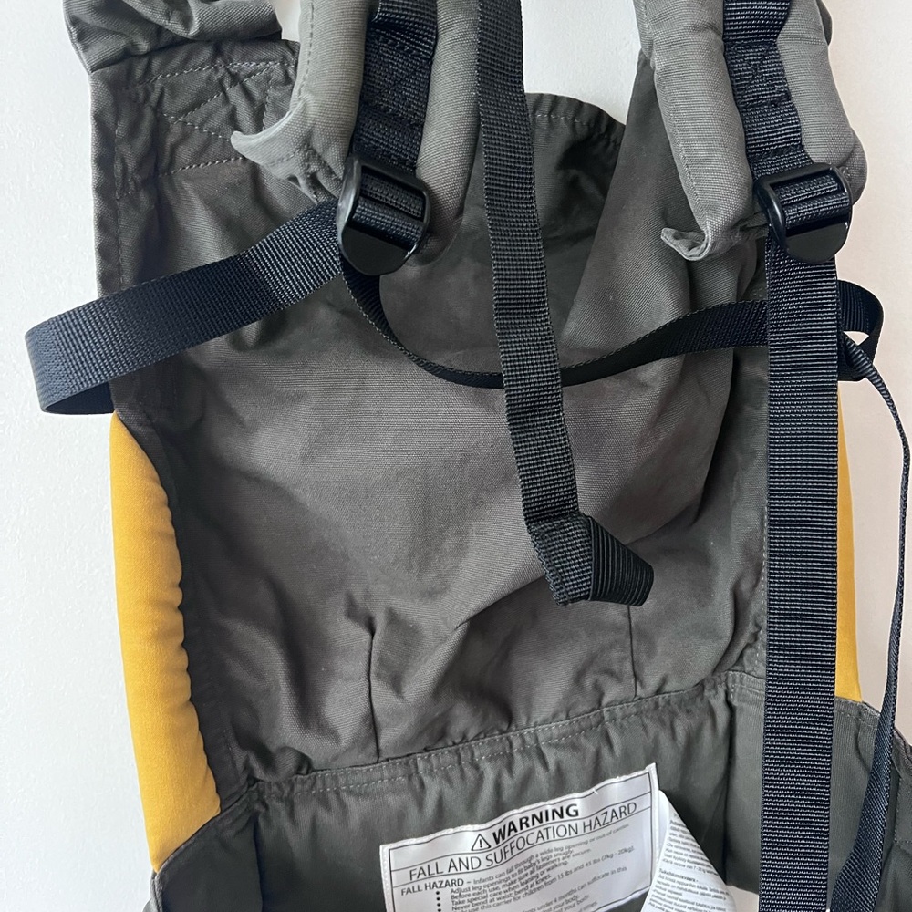 Tula Arrow Pattern Baby Backpack in Gray and Yellow - Picture 4 of 5